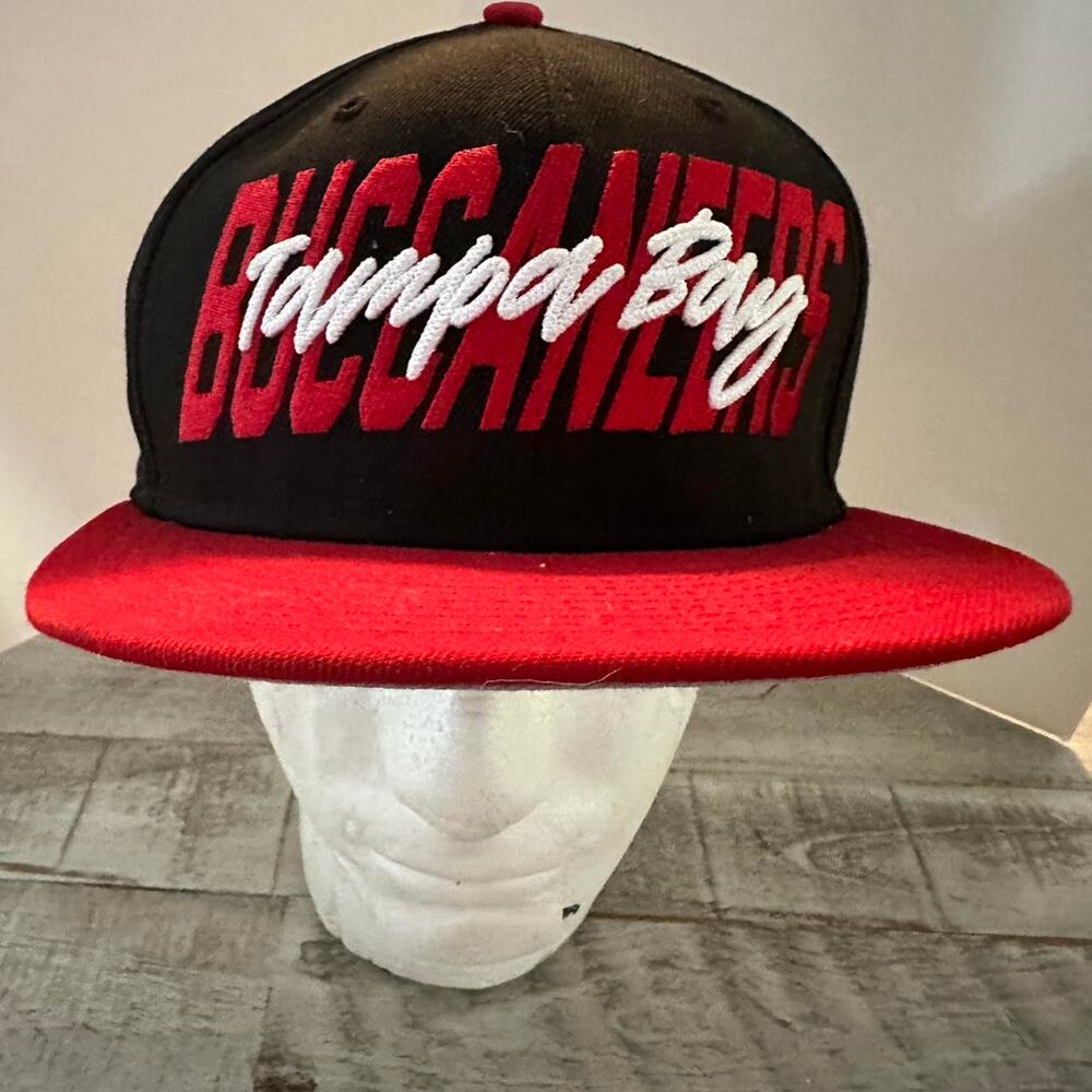 Tampa bay buccaneers Hat Men Size 7 1/2